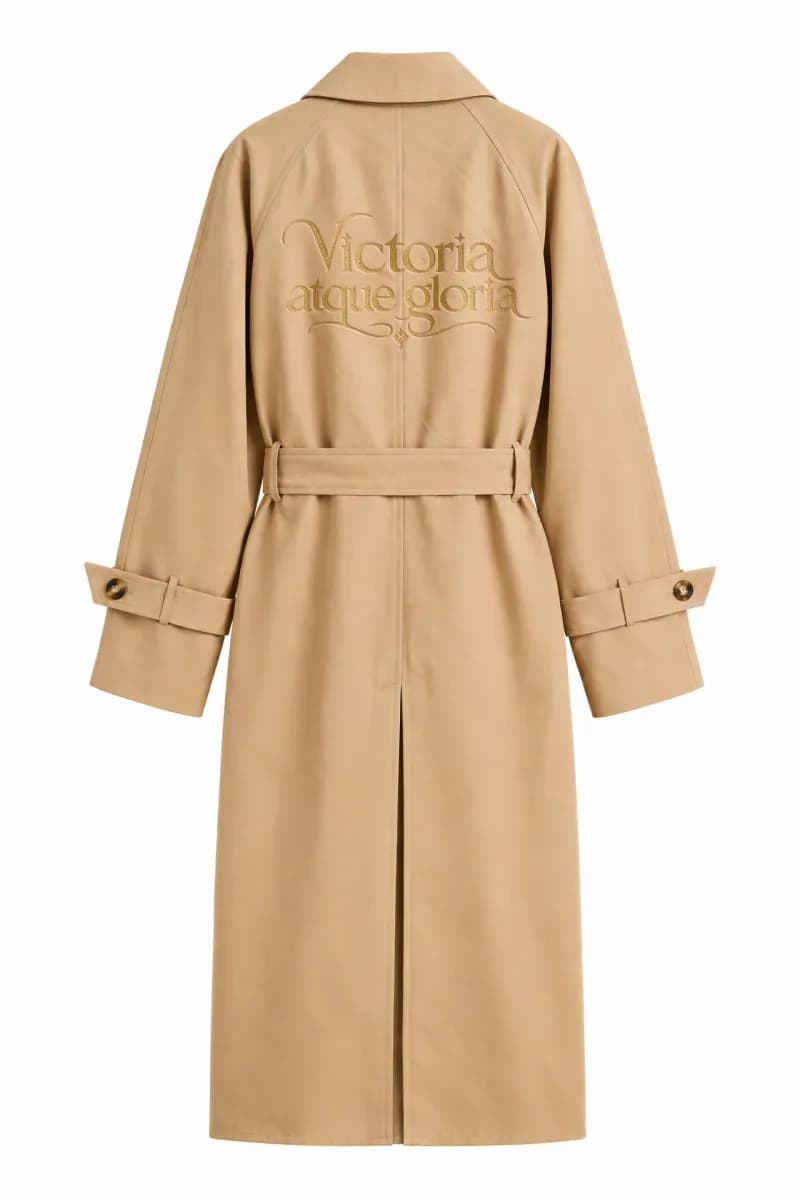 Collection 001 (Instant Vintage). Victoria atque Gloria Background coat