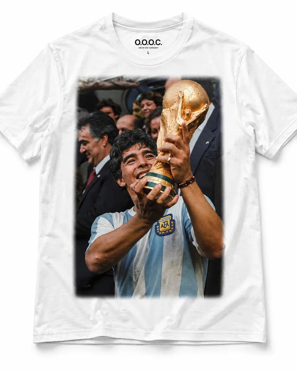 Collection 001 (Instant Vintage). 2/12 Maradona